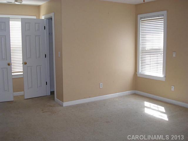 1910 Copperplate Road Charlotte, NC 28262 - Photo 11 of 13