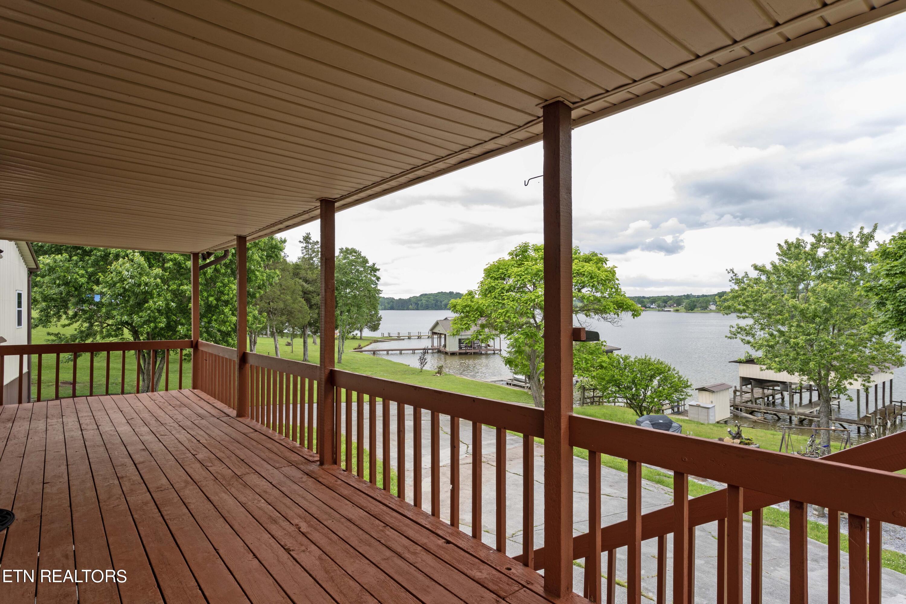 1090 Pin Hook Road Spring City, TN 37381 - Photo 27 of 41 Fresh paint
