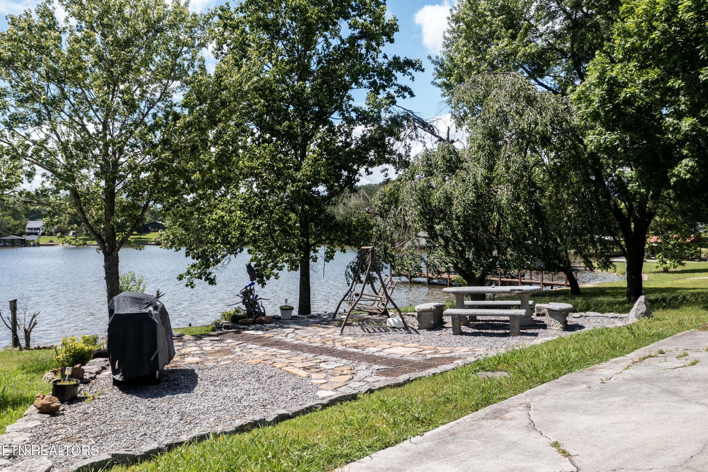 1090 Pin Hook Road Spring City, TN 37381 - Photo 5 of 41 Ready for Summer Fun!