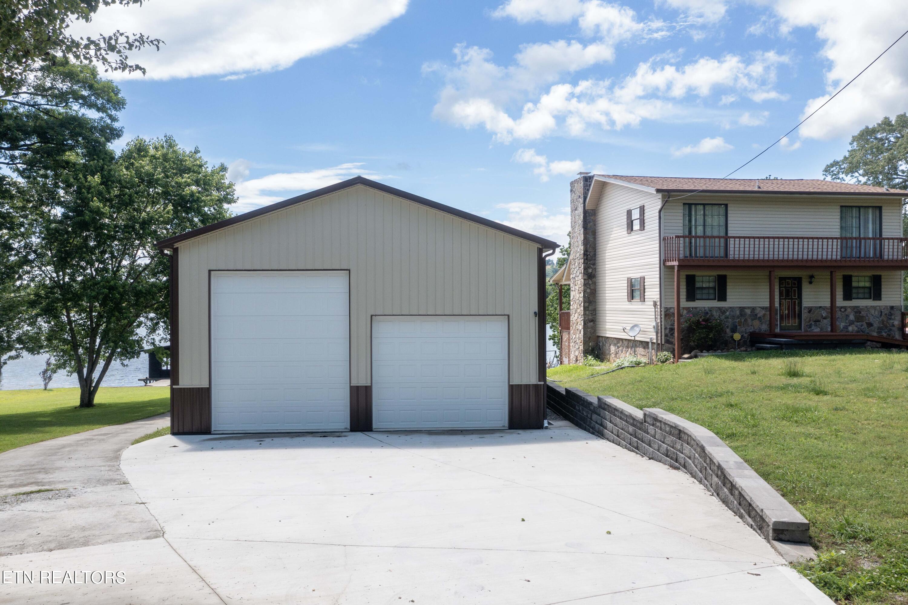 1090 Pin Hook Road Spring City, TN 37381 - Photo 7 of 41 Houses up to 45 ft RV