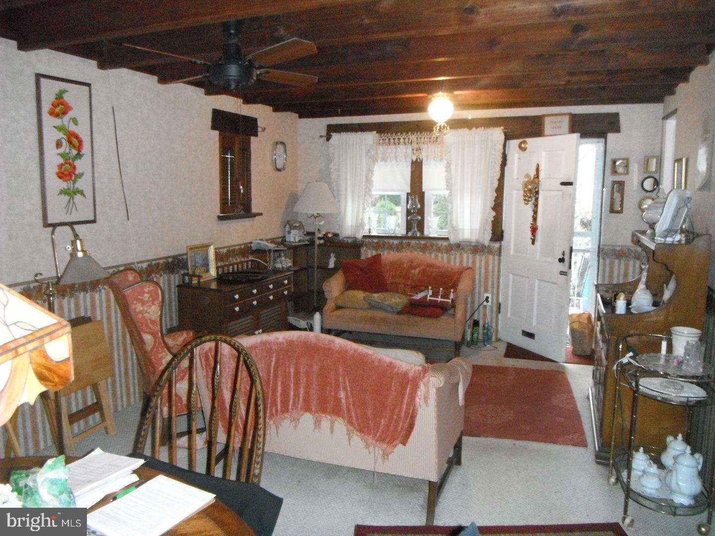 2307 Ripley Street Philadelphia, PA 19152 - Photo 3 of 19 Family Room