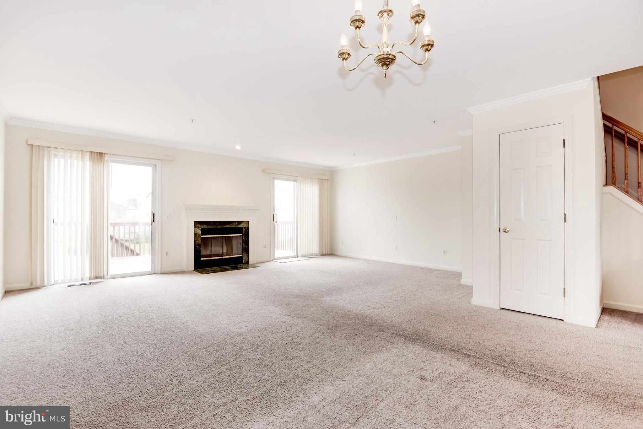 2121 Colonel Way Odenton, MD 21113 - Photo 5 of 30 Living Room
