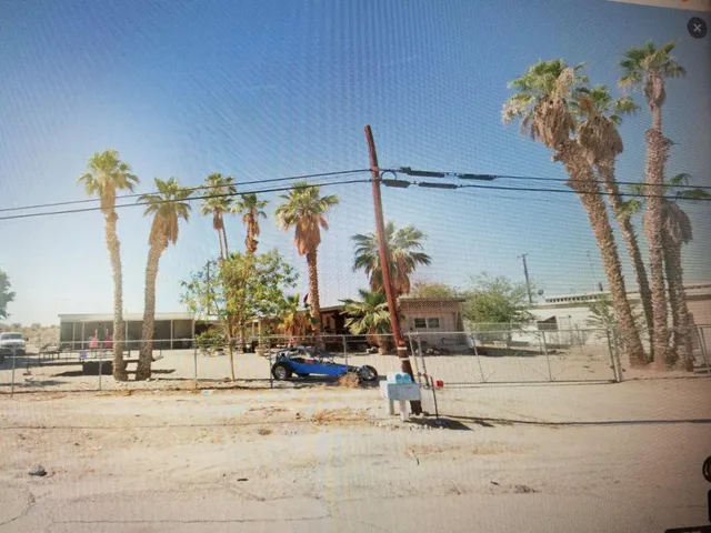 $240,000 | 129-135 Brawley Avenue, Thermal, CA 92274