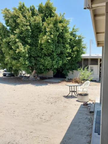 $240,000 | 129-135 Brawley Avenue, Thermal, CA 92274