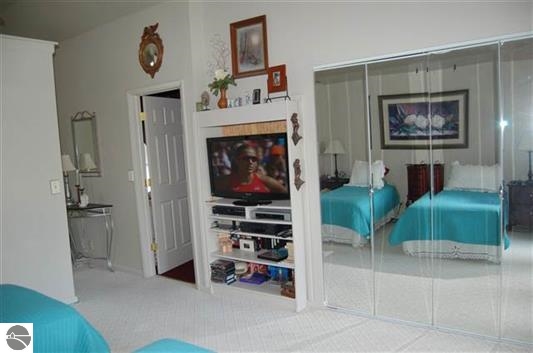 7722 Riverside Drive St. Helen, MI 48656 - Photo 17 of 20 1785129-16.JPG