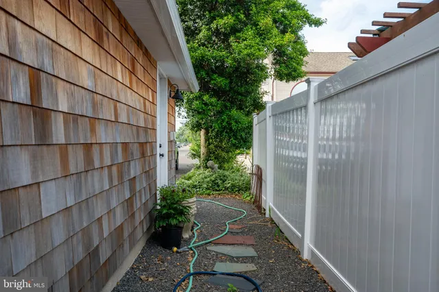 $1,899,000 | 6 West 11th Street, Barnegat Light, NJ 08006