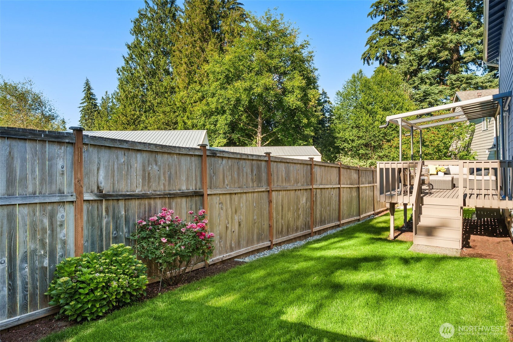 20121 Bartlett Road Bothell, WA 98012 - Photo 34 of 36