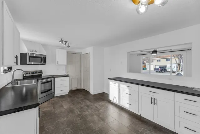 $332,000 | 290 Cedar Street, Green River, WY 82935