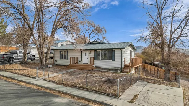 $332,000 | 290 Cedar Street, Green River, WY 82935