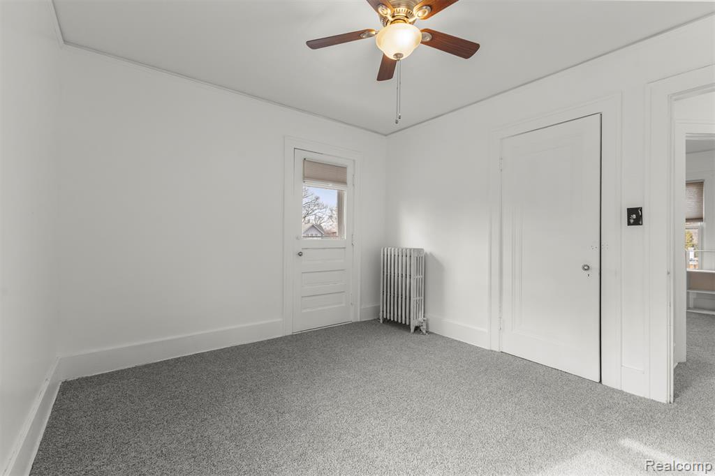 21551 Edison Street Dearborn, MI 48124 - Photo 18 of 29