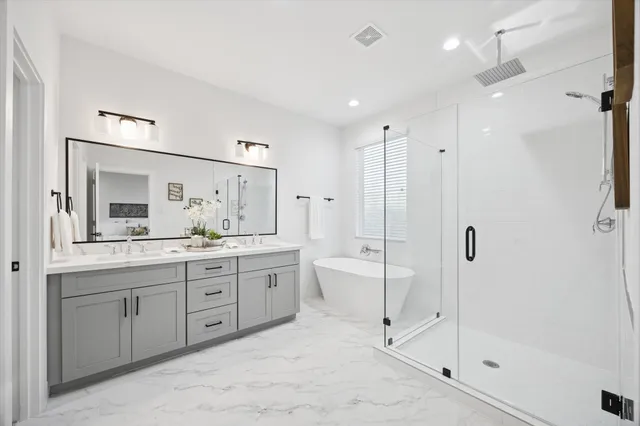 $384,700 | 7702 Sky Dweller Drive, Houston, TX 77055