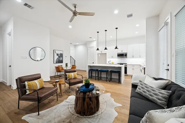 $384,700 | 7702 Sky Dweller Drive, Houston, TX 77055