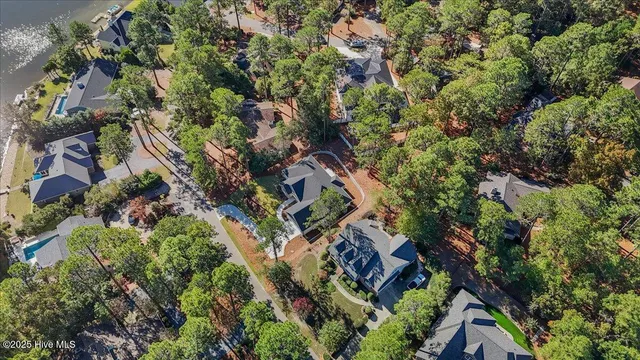 $695,000 | 555 Lake Forest Drive Southeast, Pinehurst, NC 28374