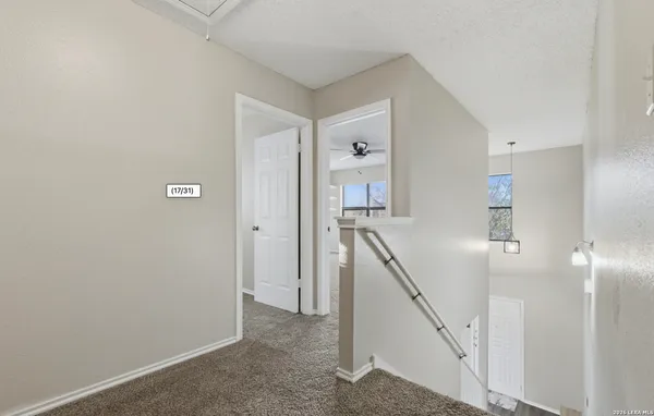 $1,950 | 1048 Sycamore, Schertz, TX 78154