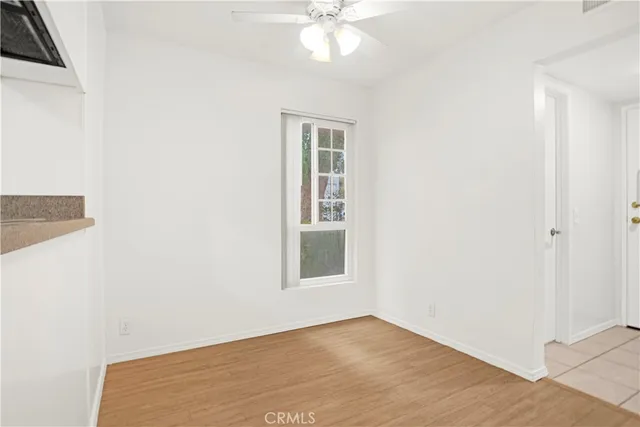 $515,000 | 18411 Hatteras Street, Unit 122, Tarzana, CA 91356