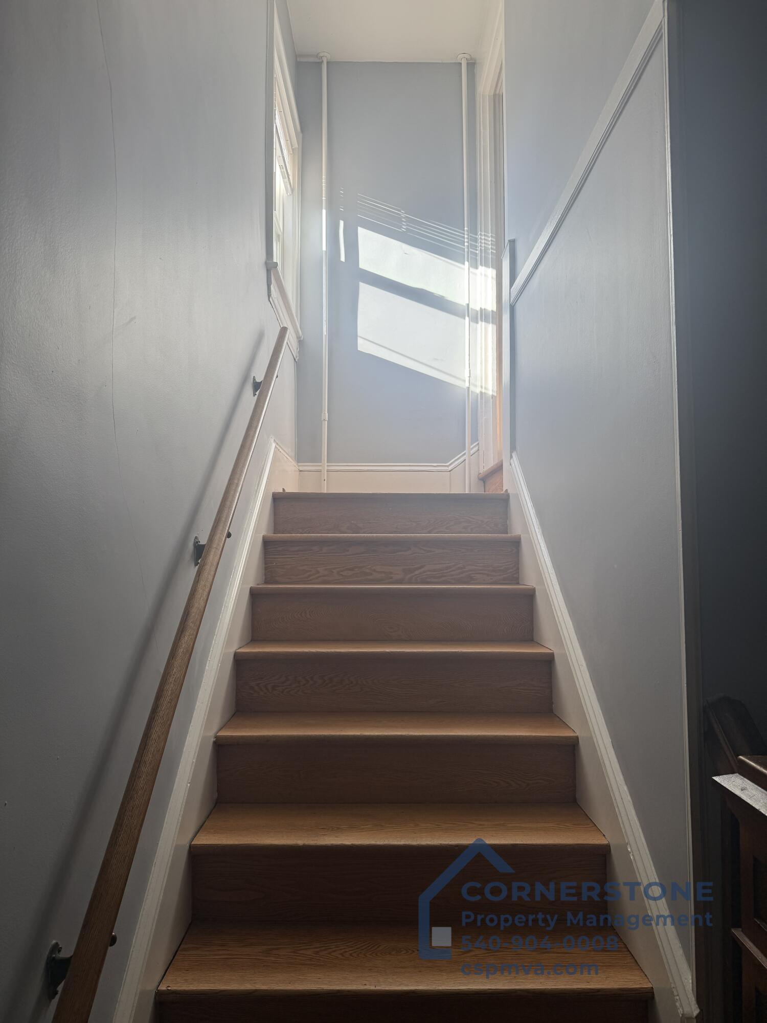 2423 Lofton Road Southwest, Unit 2 Roanoke, VA 24015 - Photo 3 of 14 a view of entryway