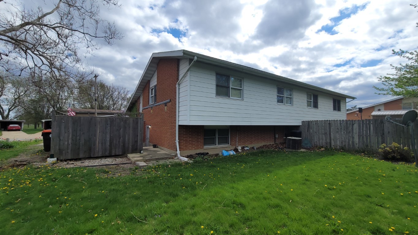1513 Golfview Road Rantoul, IL 61866 - Photo 13 of 14 Gallery Image 13