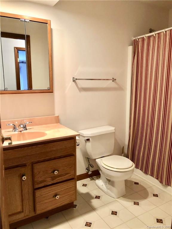 372 Oriole Road Brevard, NC 28712 - Photo 14 of 27 Gallery Image 14
