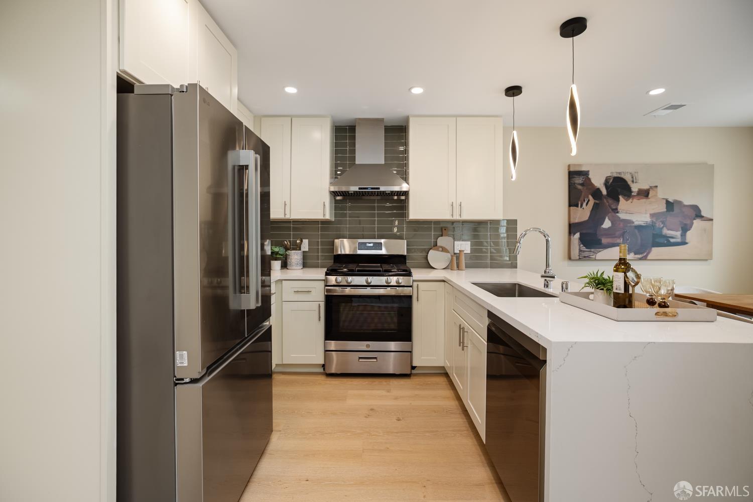 537 Russia Avenue San Francisco, CA 94112 - Photo 22 of 69