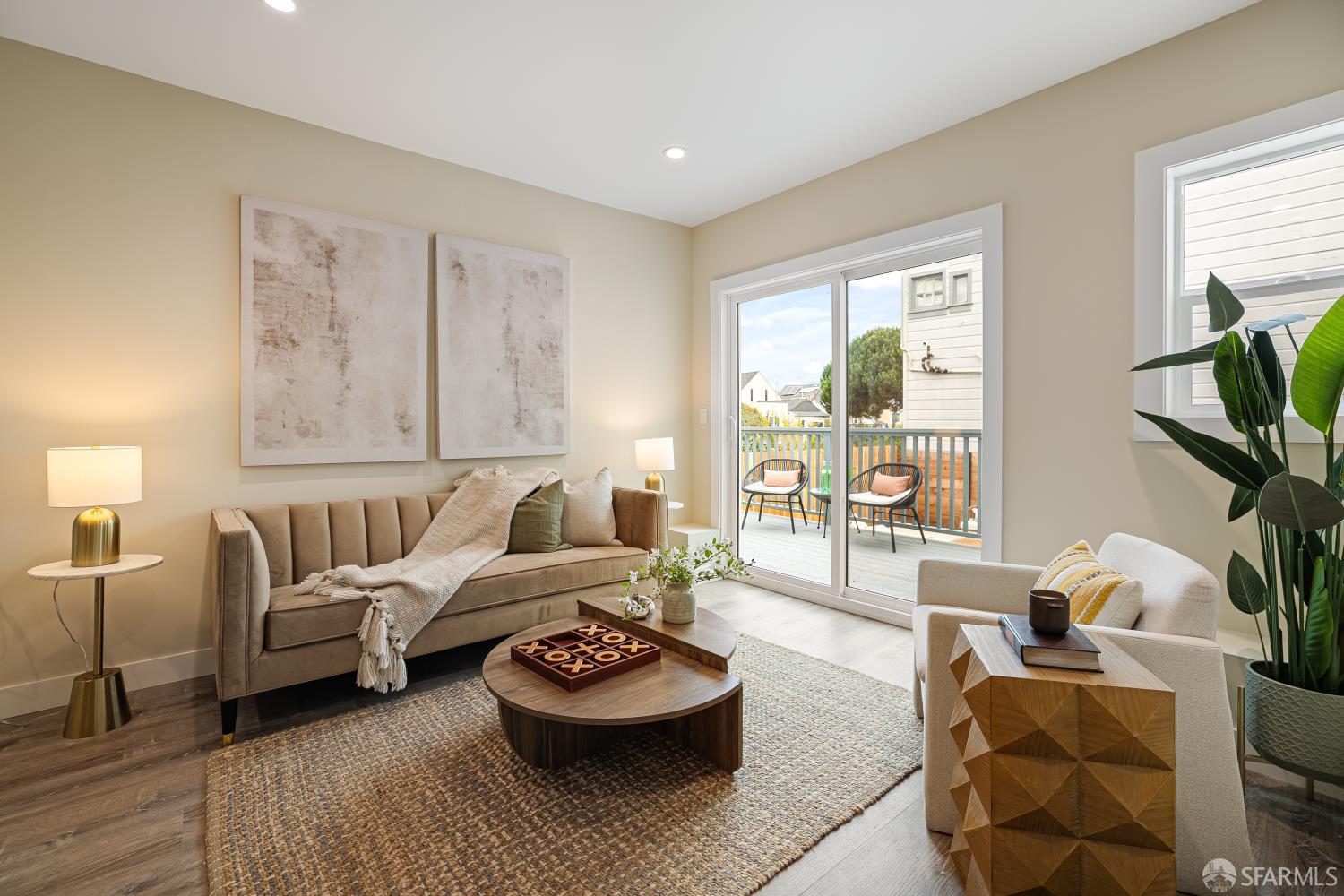 537 Russia Avenue San Francisco, CA 94112 - Photo 34 of 69 a living room with furniture and a large window
