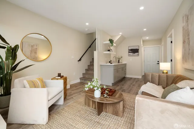 a view of a garage room