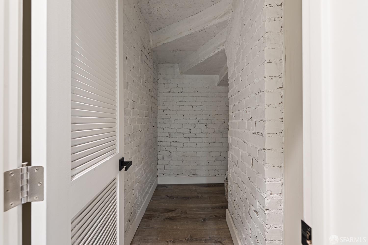 537 Russia Avenue San Francisco, CA 94112 - Photo 46 of 69 a view of a bathroom