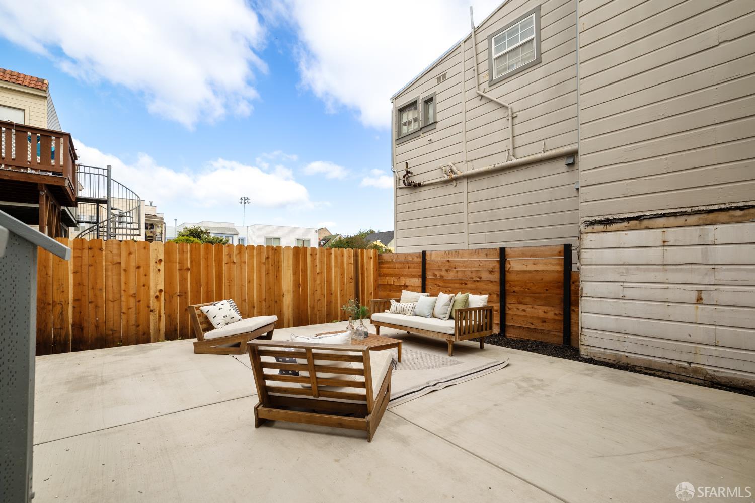 537 Russia Avenue San Francisco, CA 94112 - Photo 58 of 69 a view of a terrace with chairs