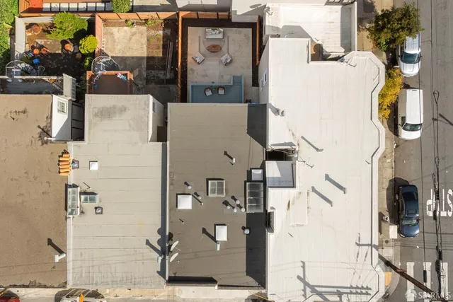 $1,099,000 | 537 Russia Avenue, San Francisco, CA 94112