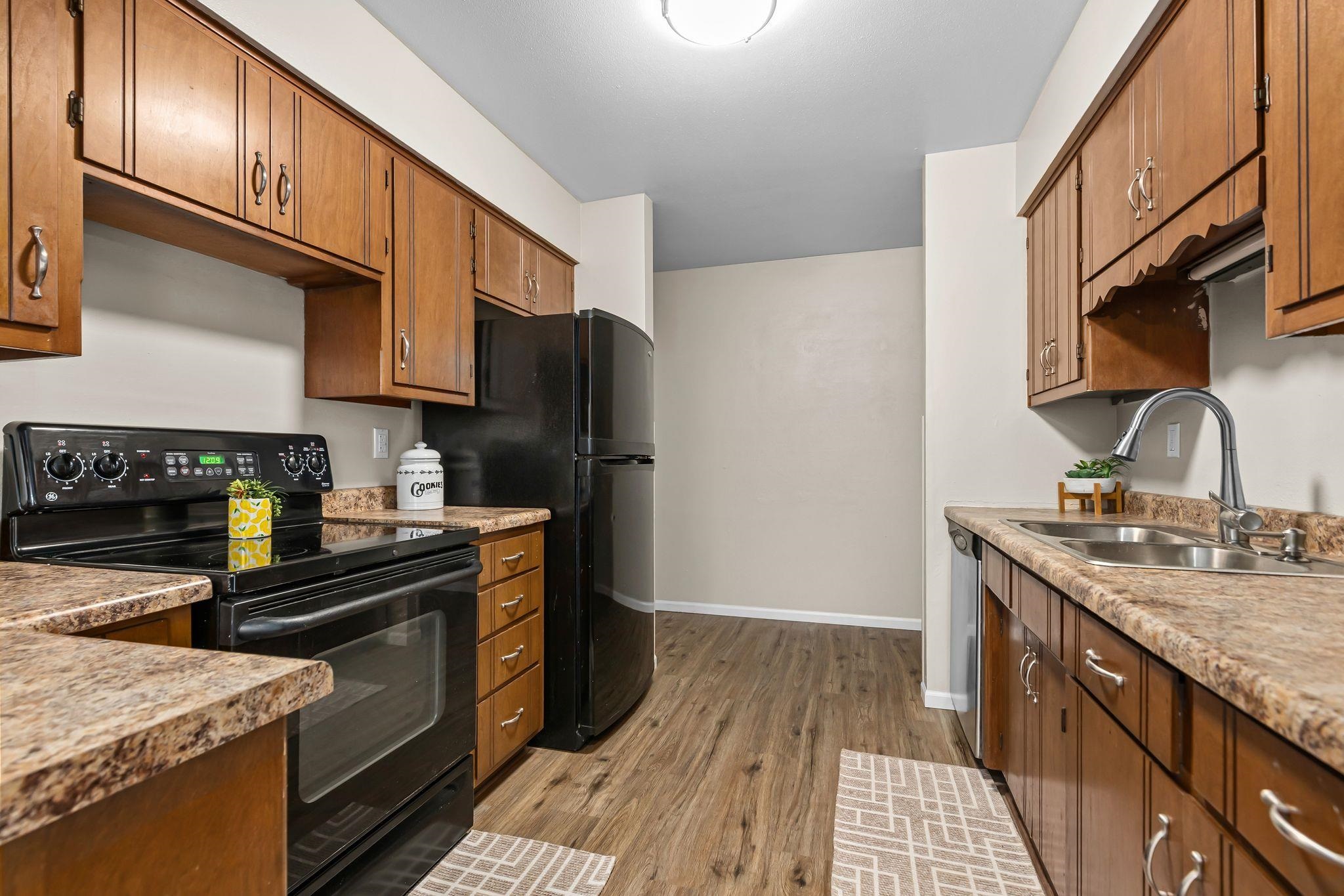 1161 Gillingham Road, Unit 4A Neenah, WI 54956 - Photo 9 of 34 Gallery Image 9