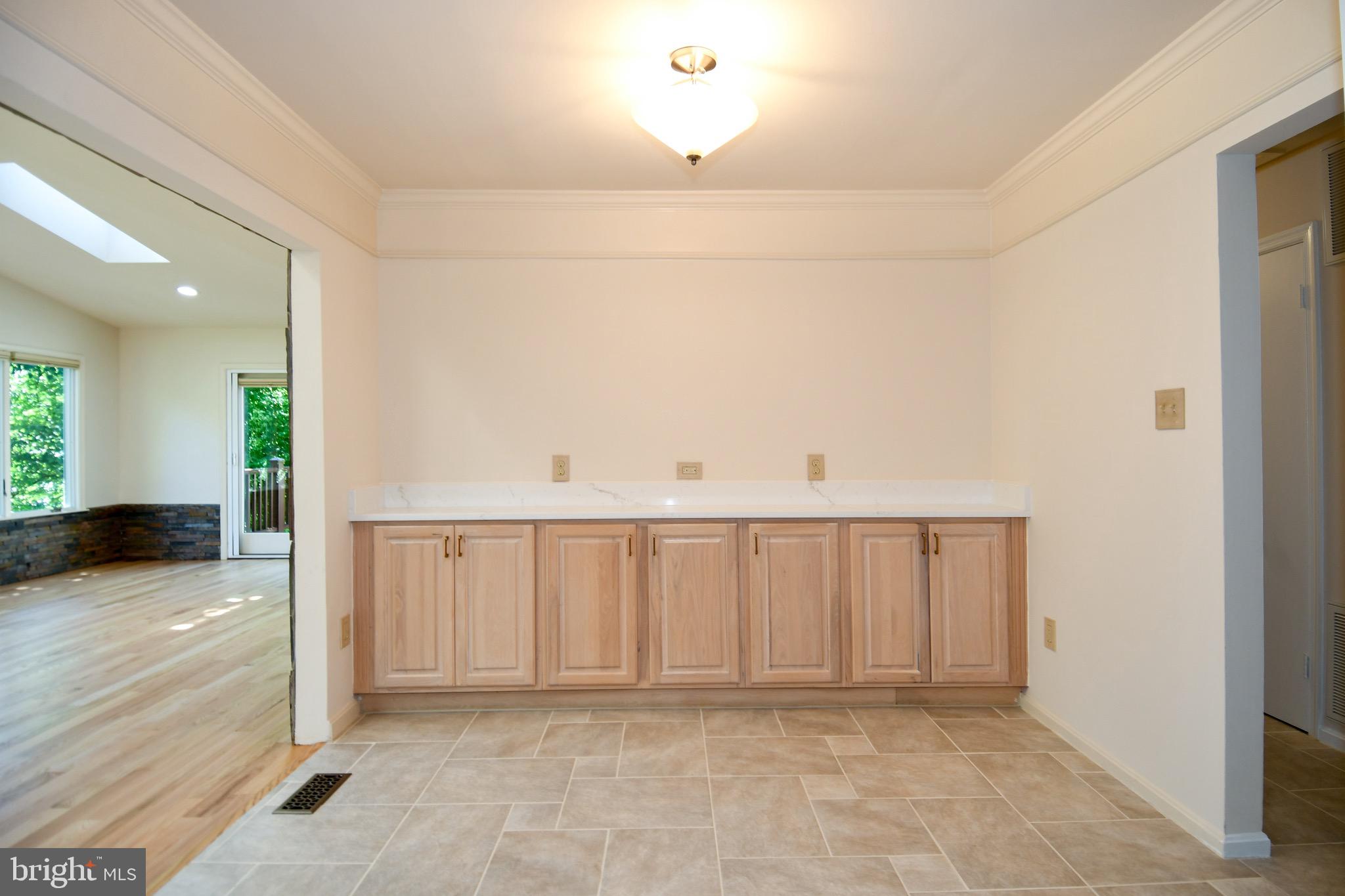 11061 Tottenham Lane Reston, VA 20194 - Photo 23 of 89