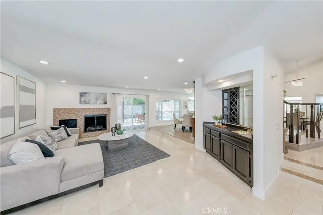 $1,850,000 | 2690 Camino Del Sol, Fullerton, CA 92833