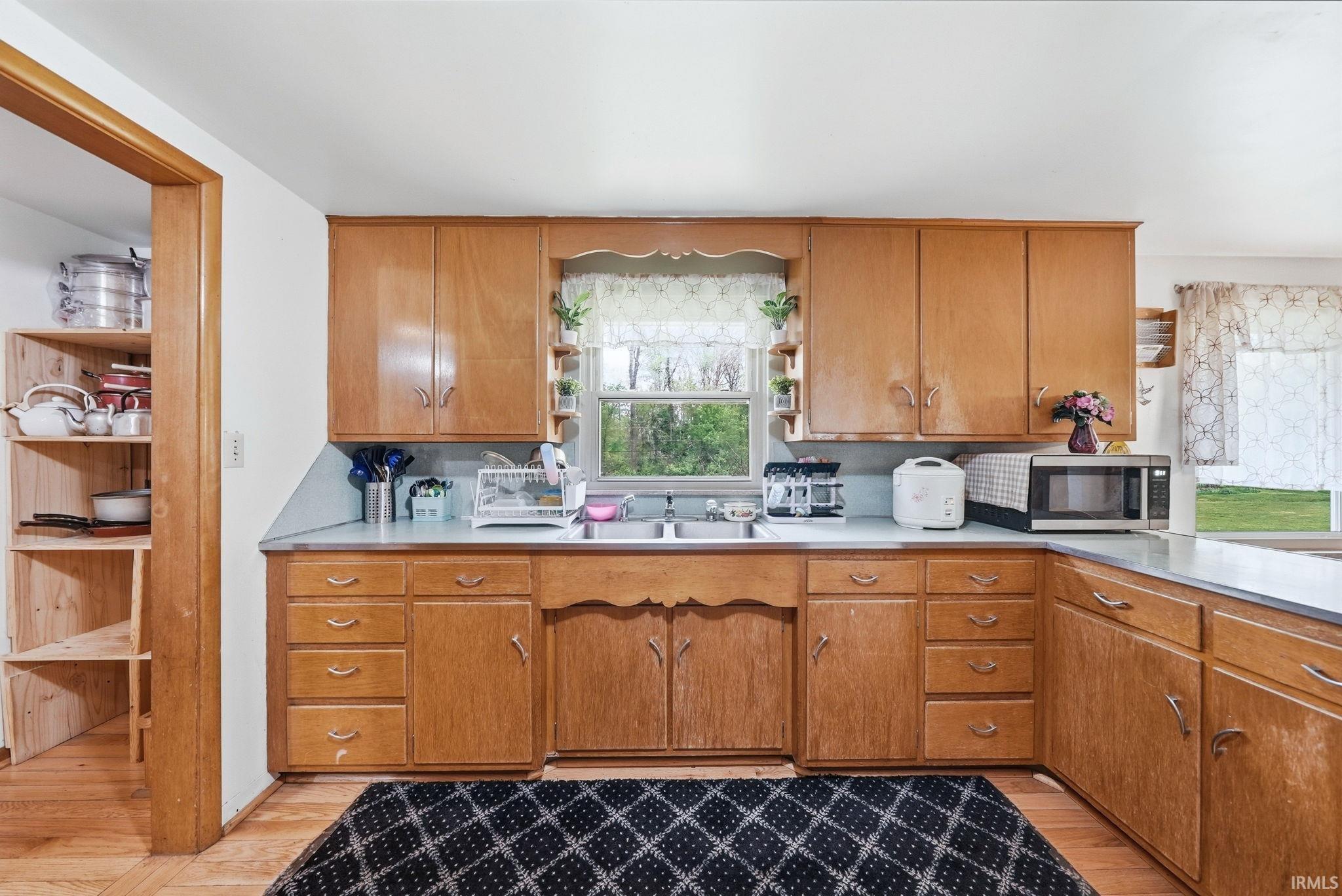 2113 Maples Road Fort Wayne, IN 46816 - Photo 12 of 33 Gallery Image 12