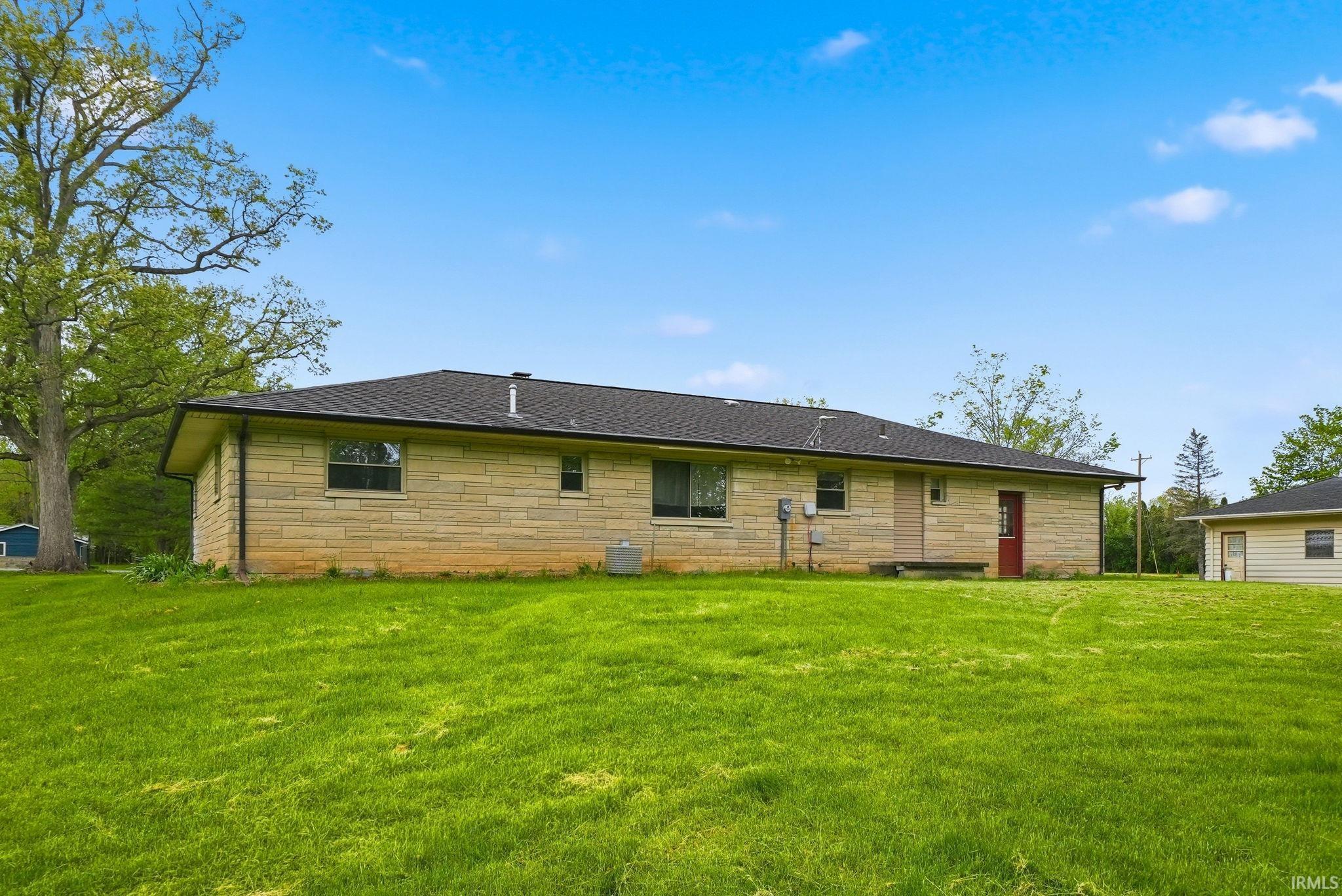 2113 Maples Road Fort Wayne, IN 46816 - Photo 31 of 33 Gallery Image 31