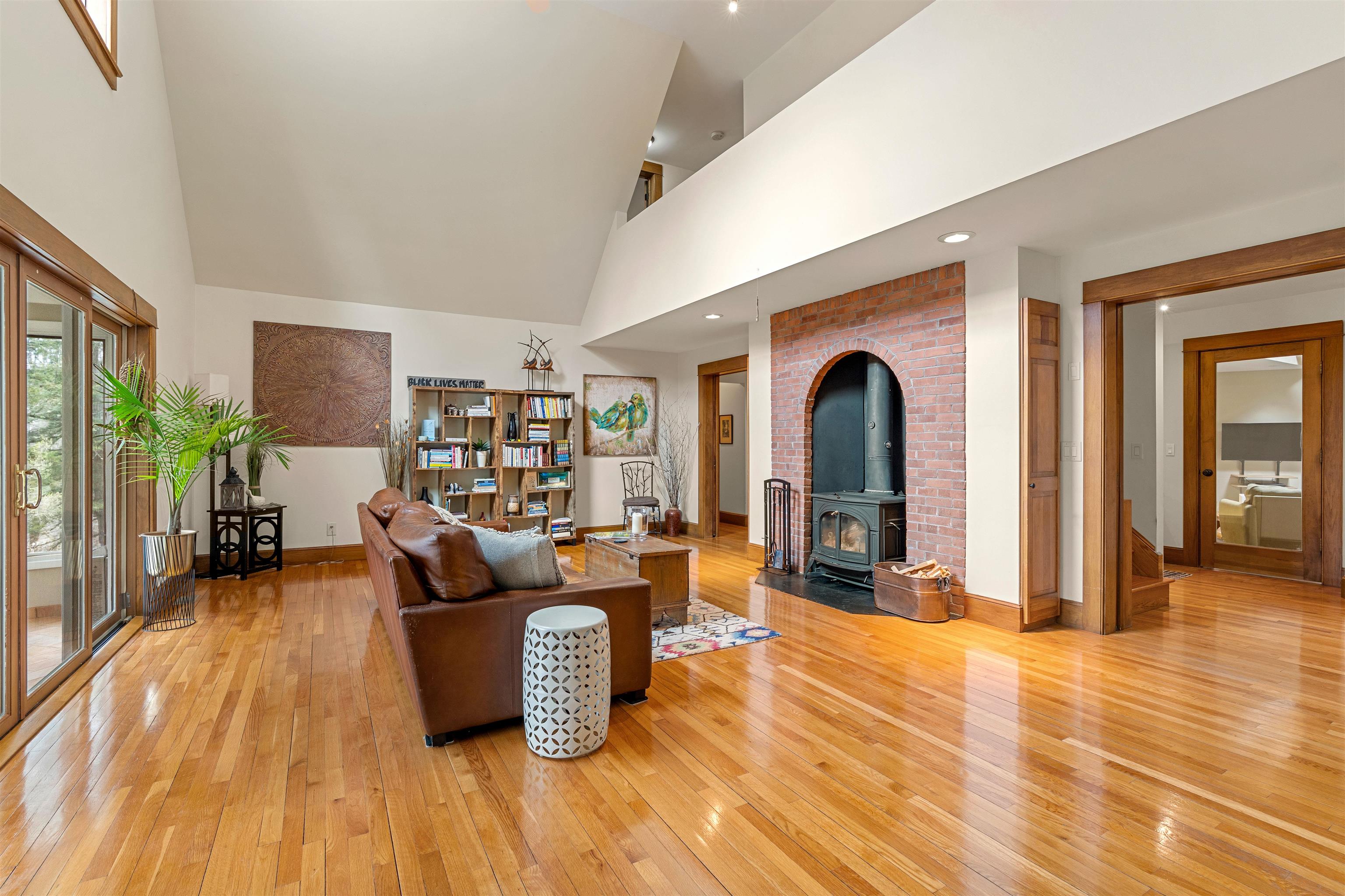1 Elm Road Hanover, NH 03750 - Photo 11 of 60