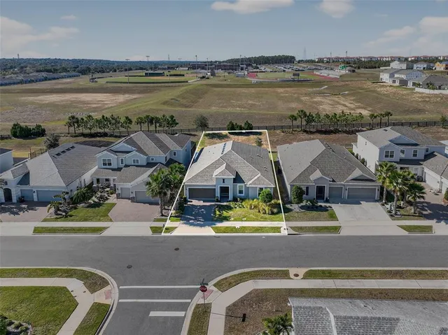 $682,900 | 910 Zeek Ridge Court, Clermont, FL 34715