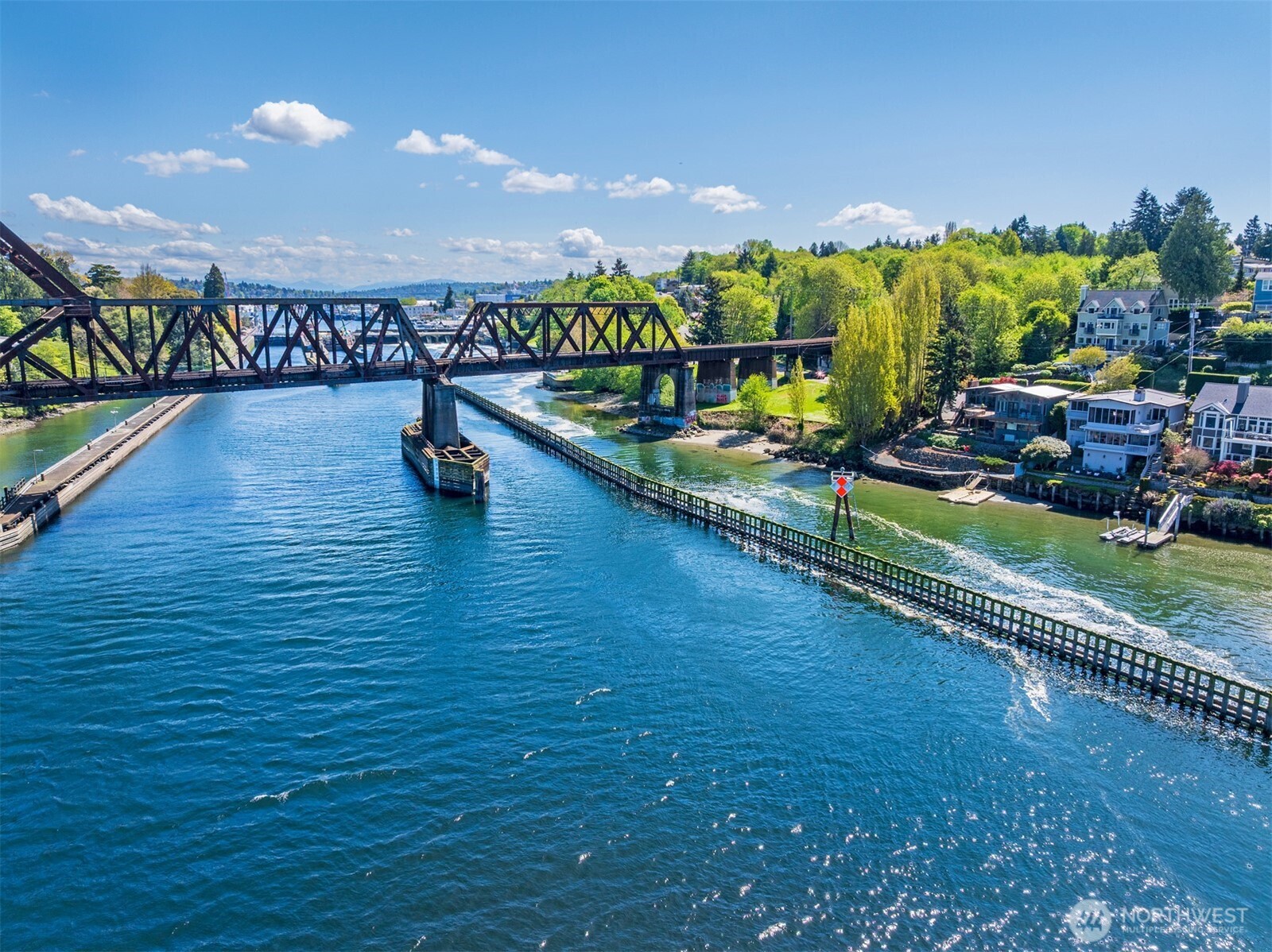 3510 West Commodore Way Seattle, WA 98199 - Photo 34 of 40