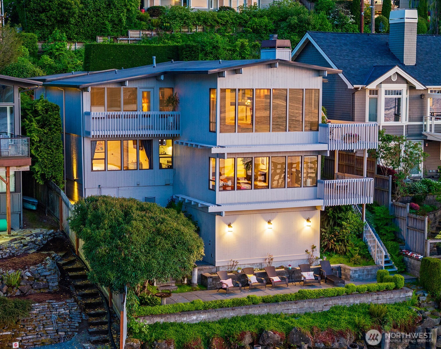 3510 West Commodore Way Seattle, WA 98199 - Photo 37 of 40