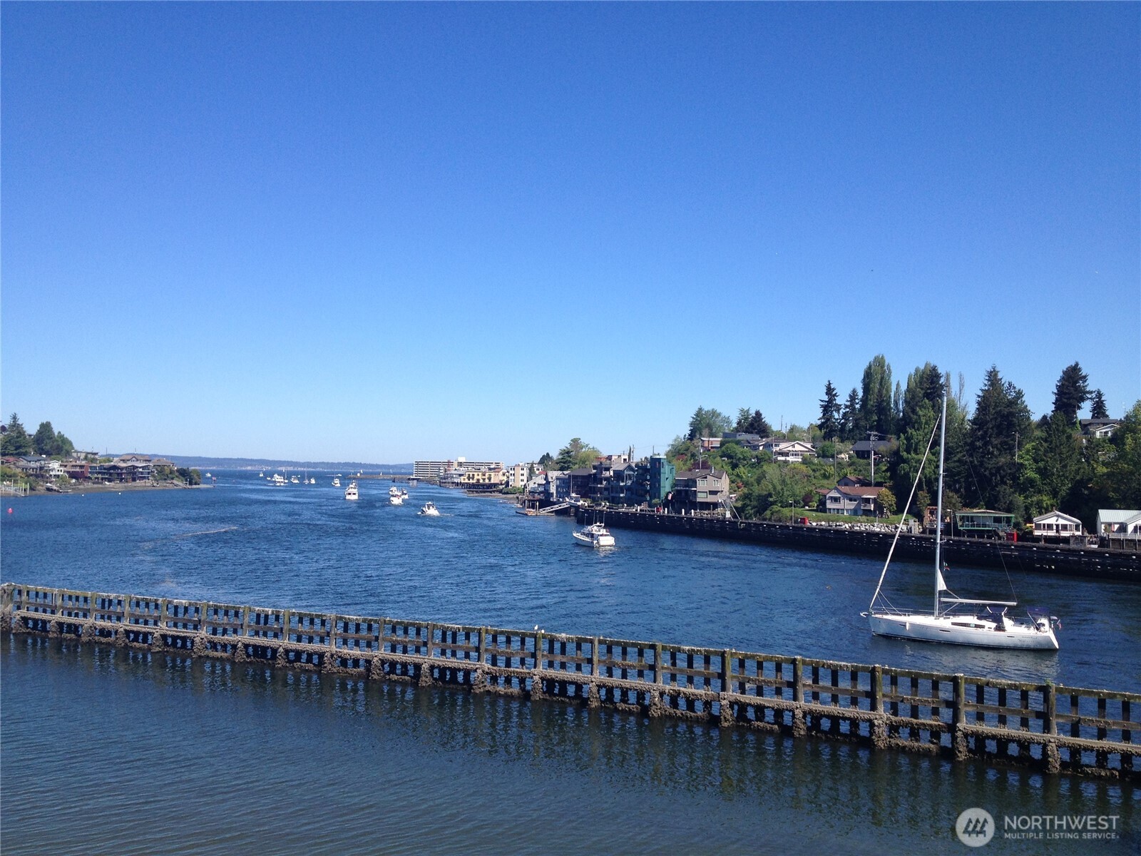 3510 West Commodore Way Seattle, WA 98199 - Photo 38 of 40