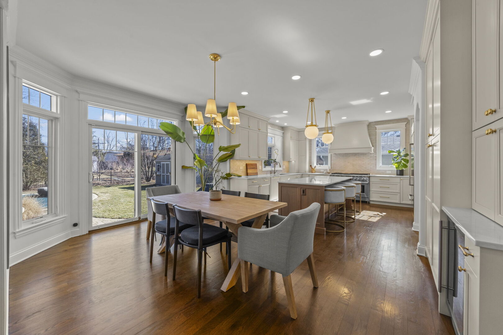 1723 Driving Park Road Wheaton, IL 60187 - Photo 13 of 43