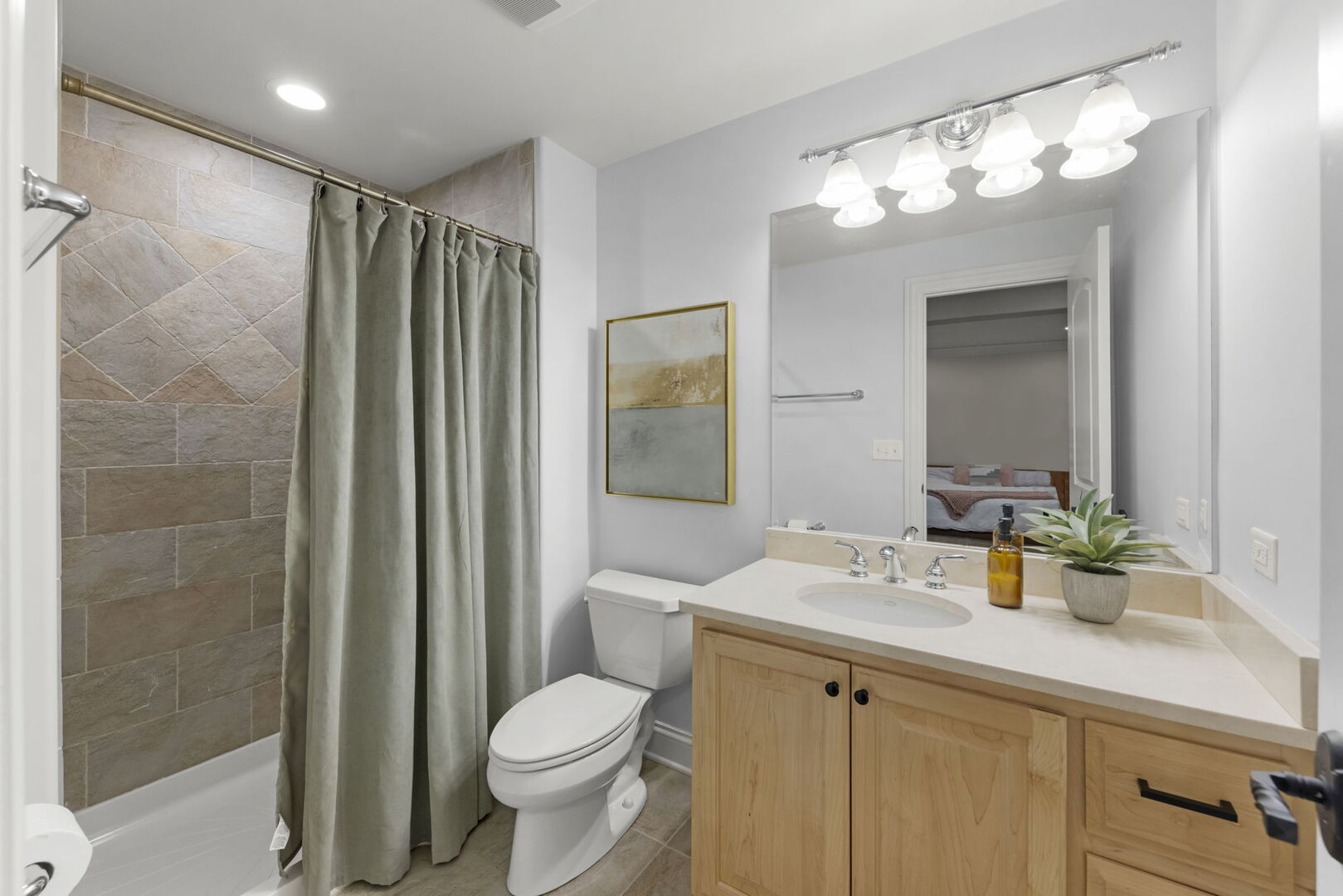 1723 Driving Park Road Wheaton, IL 60187 - Photo 31 of 43