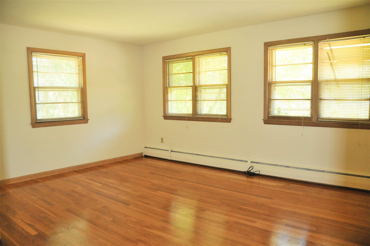 40 Provencher Street Manchester, NH 03102 - Photo 10 of 22 Gallery Image 10
