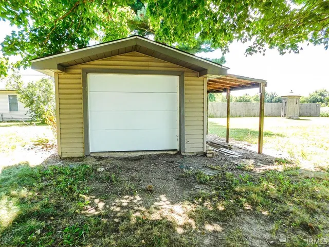 $99,900 | 9830 South 200 West, Keystone, IN 46759