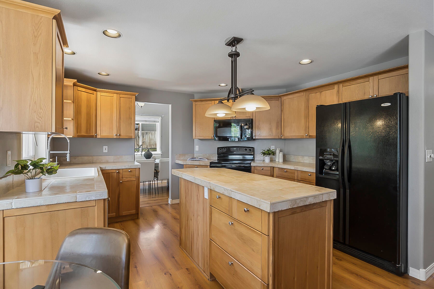 3746 Southwest Volcano Place Redmond, OR 97756 - Photo 10 of 47 JH5_2850