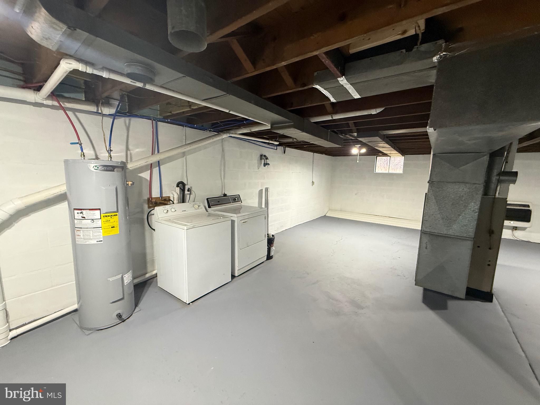 18712 Crossland Road Southwest Rawlings, MD 21557 - Photo 80 of 89 a utility room with dryer and washer
