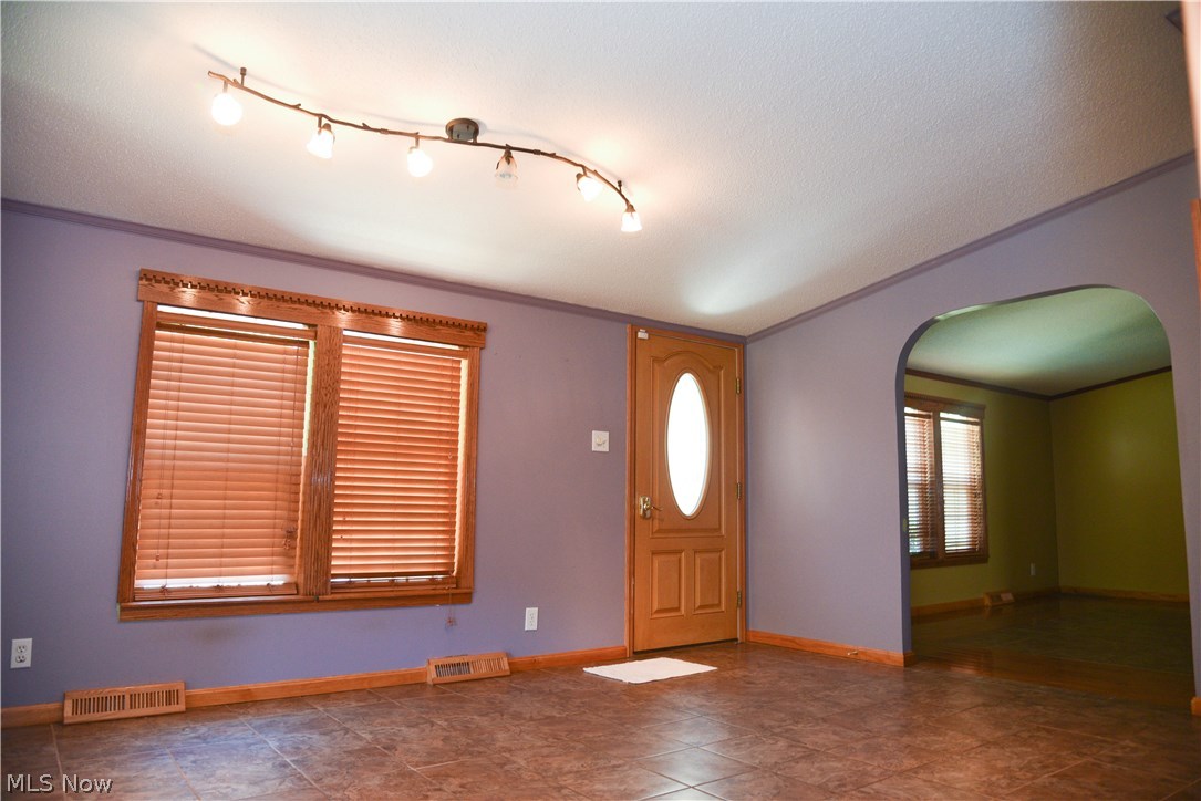 4374 Austin Road Geneva, OH 44041 - Photo 13 of 35