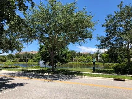 $470,000 | 238 West Thatch Palm Circle, Jupiter, FL 33458