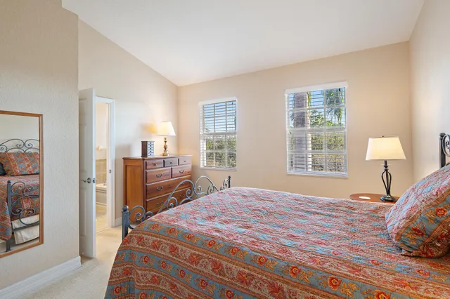 $480,000 | 238 West Thatch Palm Circle, Jupiter, FL 33458