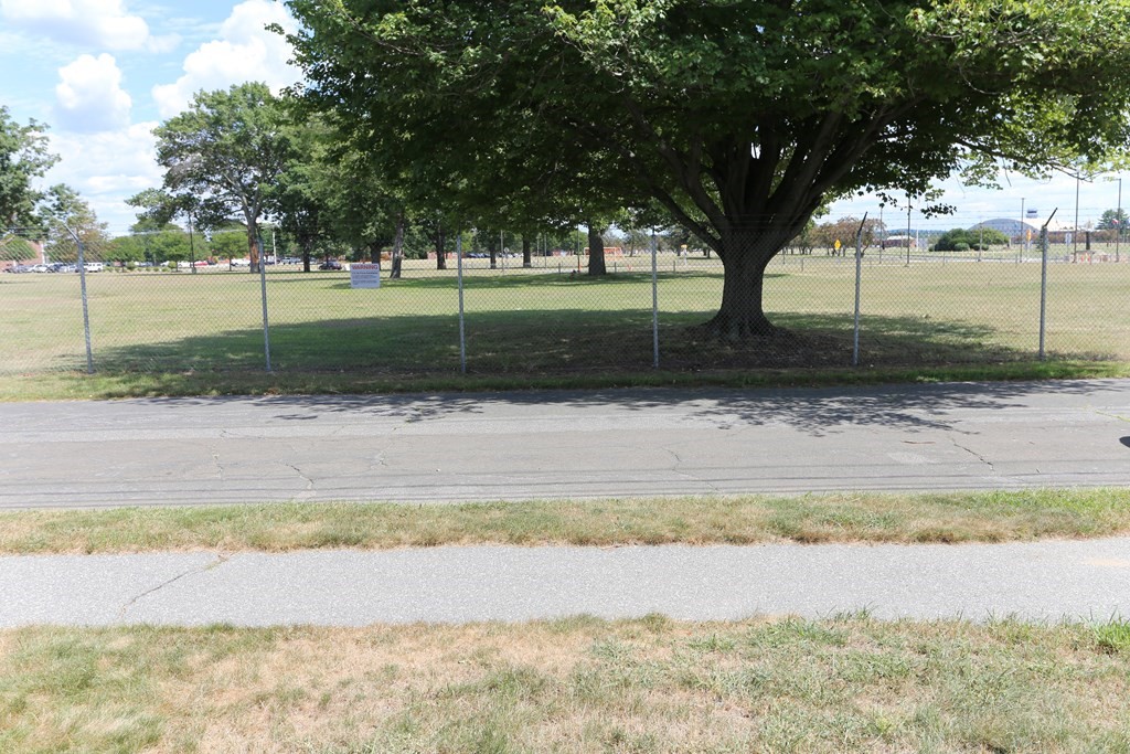 114 Kelley Road, Unit 114 Chicopee, MA 01022 - Photo 28 of 30