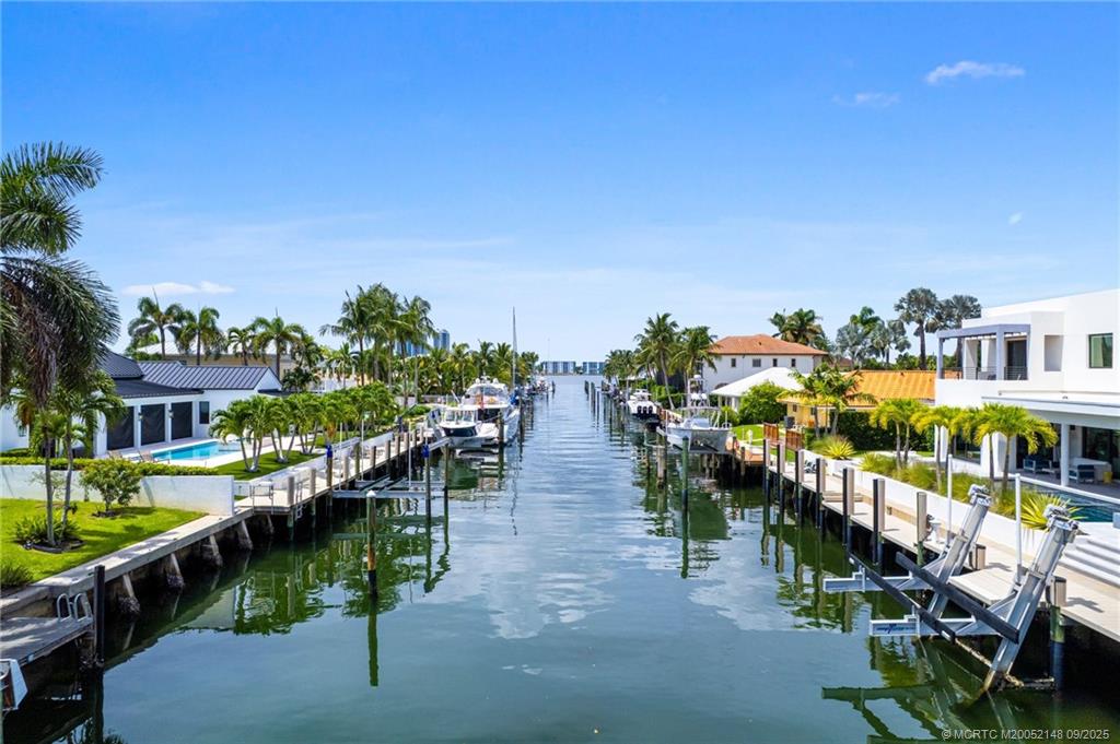 1110 Fairview Lane Riviera Beach, FL 33404 - Photo 72 of 76 Gallery Image 72