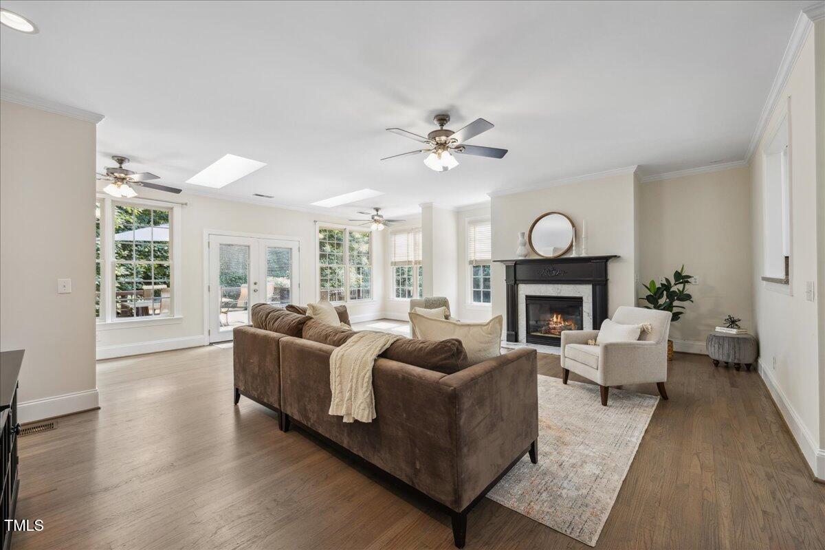 2725 Rosedale Avenue Raleigh, NC 27607 - Photo 8 of 66 Family room